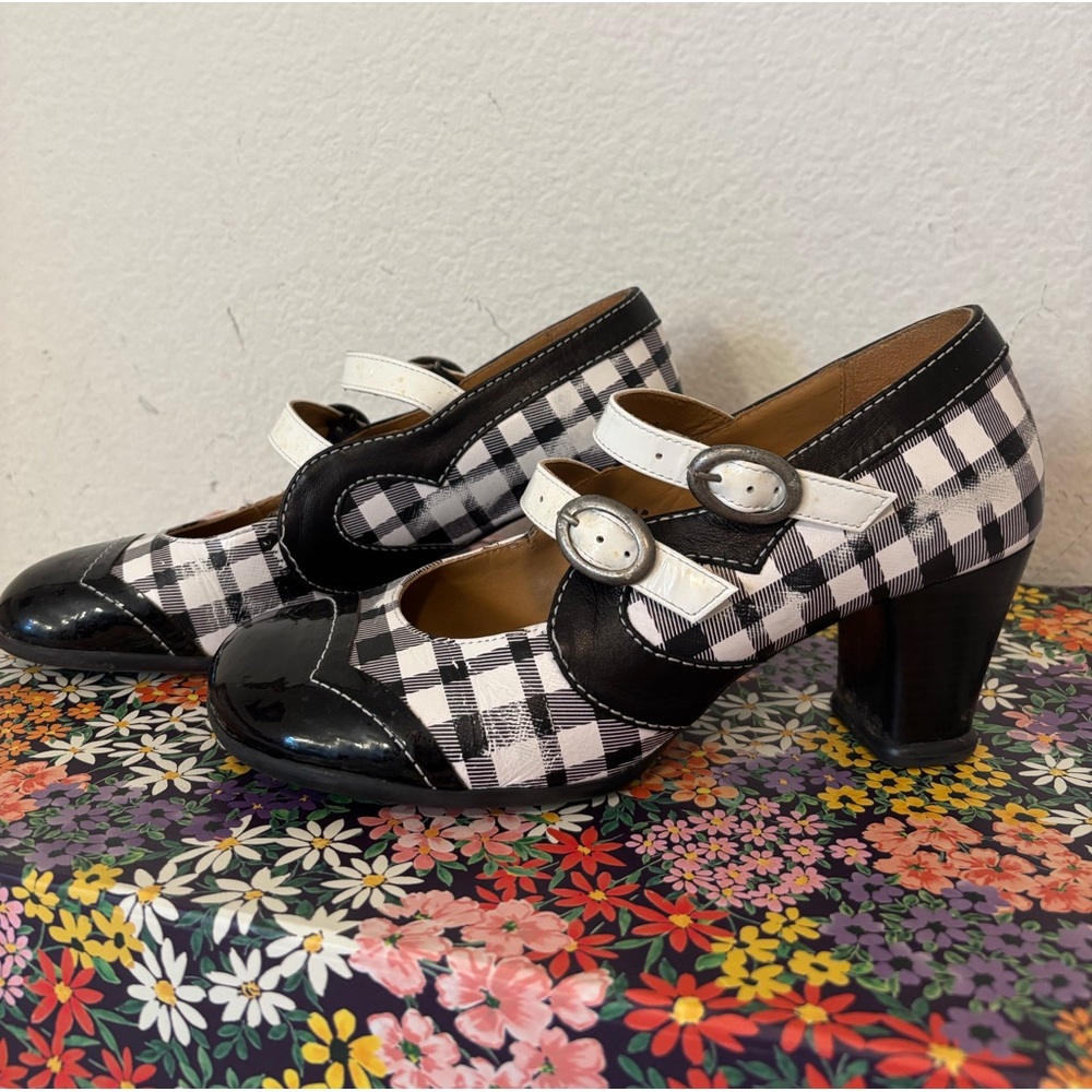John Fluevog Operetta Marcello Mary Jane Heels Leather